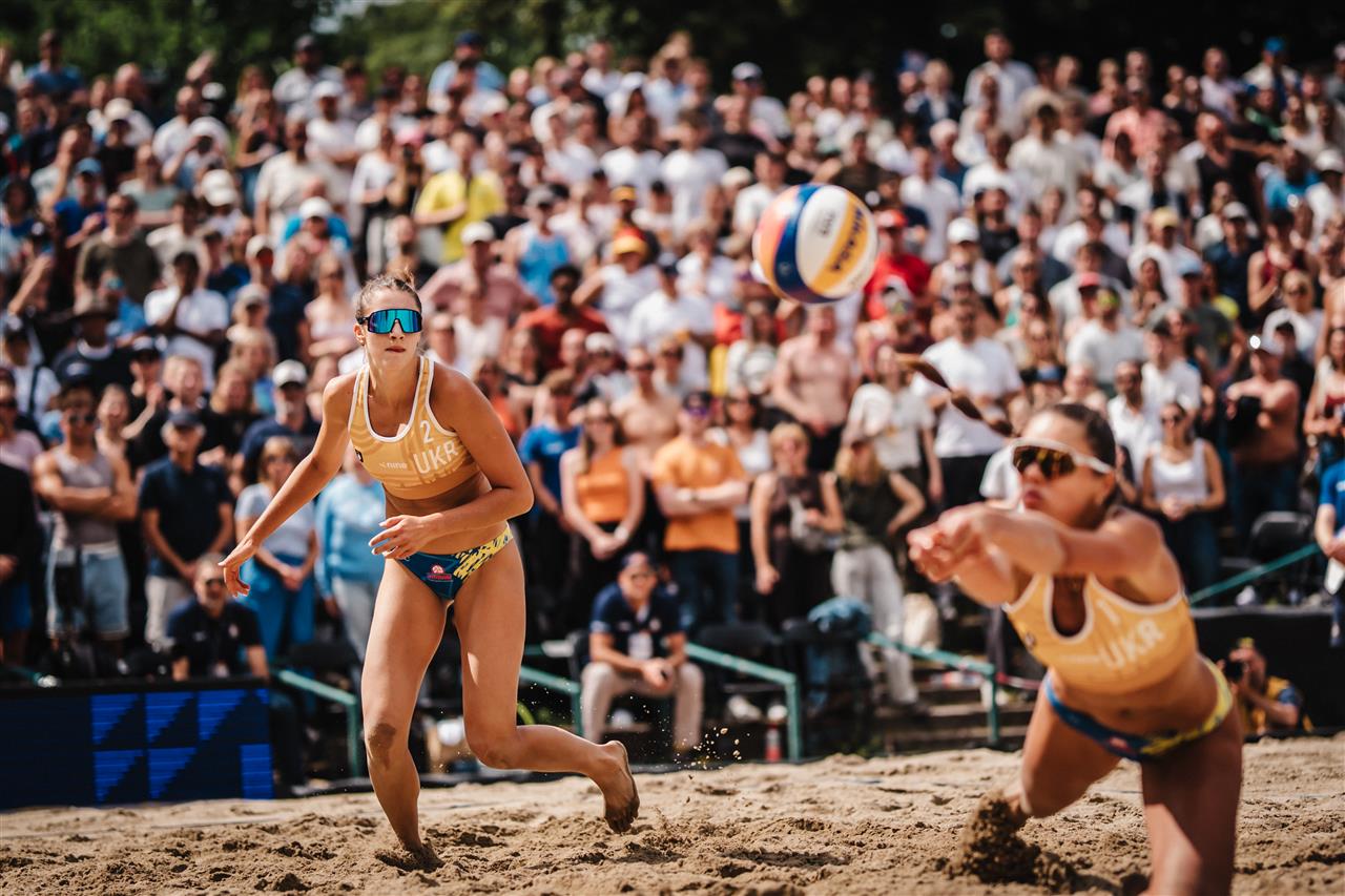 maryna hladun and tetiana lazarenko